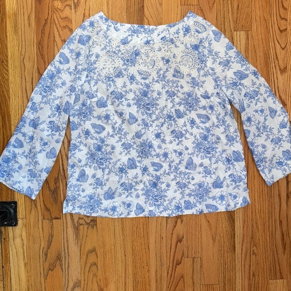 Charter club 100% linen floral embroidered women’s shirt sz  Large white/blue - Picture 3 of 10